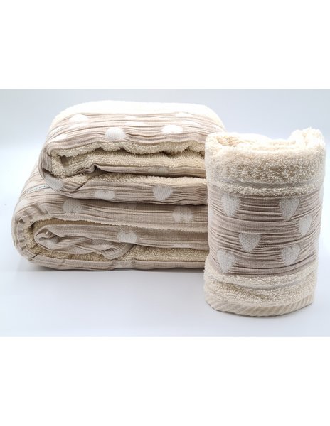 Set asciugamani 2 pezzi - 3 pezzi disegno cuoricini beige