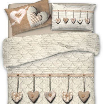 Trapunta invernale matrimoniale cuori appesi beige misura cm. 260x280 imbottitura 300 gr.